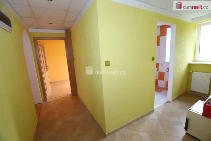 Prodej bytu 2+1, Březová, Okružní, 68 m2