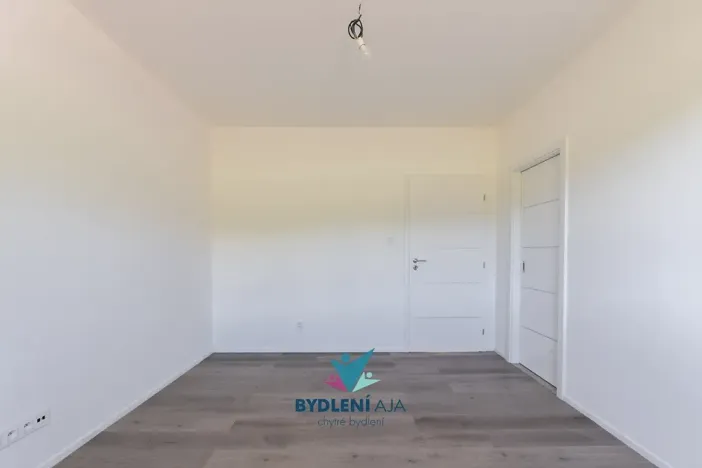 Prodej rodinného domu, Dubí, V Aleji, 206 m2
