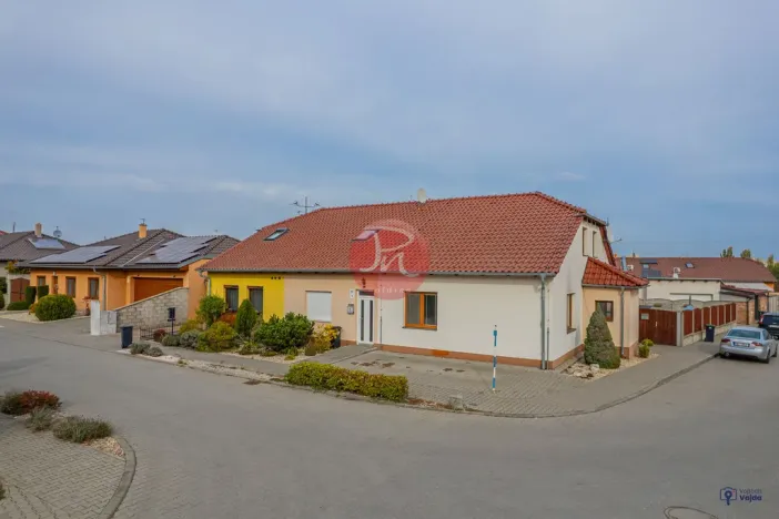 Prodej rodinného domu, Břeclav, Habrová seč, 140 m2