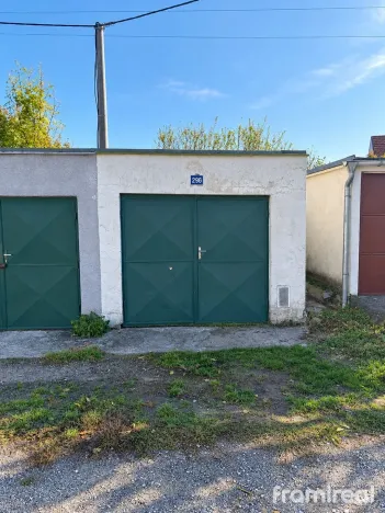 Prodej garáže, Veverská Bítýška, Na Bílém potoce, 17 m2