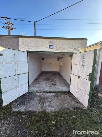 Prodej garáže, Veverská Bítýška, Na Bílém potoce, 17 m2