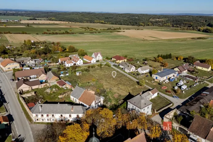 Prodej pozemku pro bydlení, Chrášťany, 2097 m2