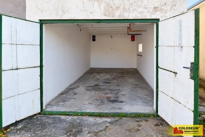 Prodej garáže, Veverská Bítýška, 20 m2