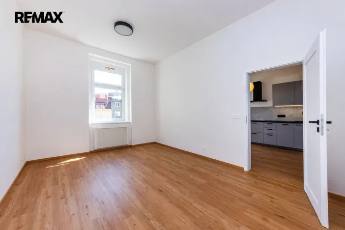 Pronájem bytu 2+kk, Praha - Nusle, Sinkulova, 44 m2