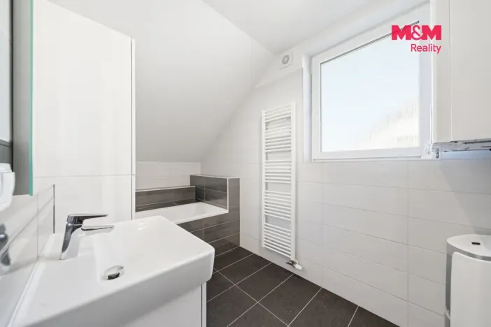 Prodej rodinného domu, Velký Týnec, Sadová, 154 m2