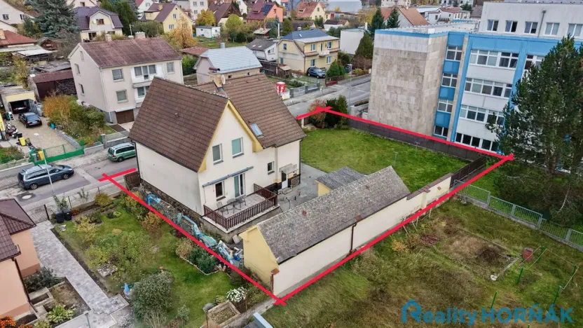 Prodej rodinného domu, Týn nad Vltavou, Komzákova, 153 m2