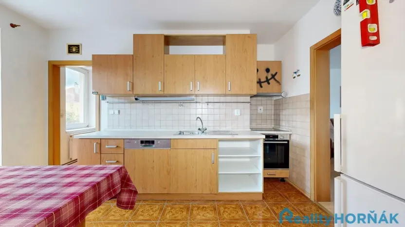 Prodej rodinného domu, Týn nad Vltavou, Komzákova, 153 m2