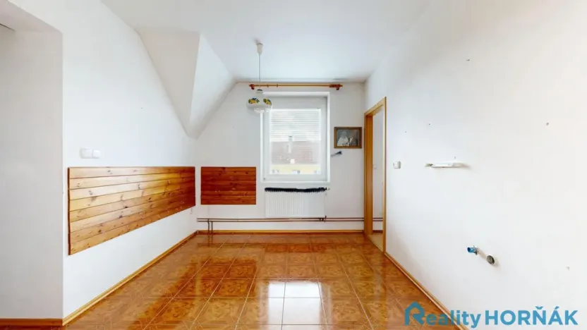 Prodej rodinného domu, Týn nad Vltavou, Komzákova, 153 m2
