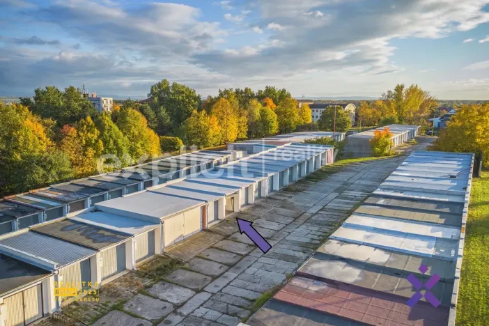 Prodej garáže, Staré Město, Kopánky, 16 m2
