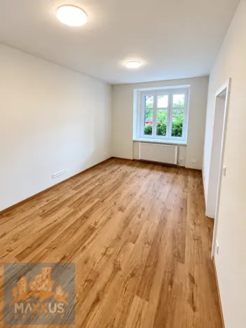 Pronájem bytu 2+kk, Praha - Vysočany, U vysočanského pivovaru, 40 m2
