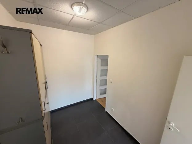 Pronájem bytu 2+kk, Dobřichovice, Tyršova, 43 m2
