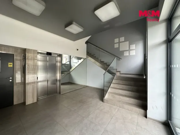 Pronájem bytu 2+kk, Praha - Dolní Měcholupy, Honzíkova, 54 m2