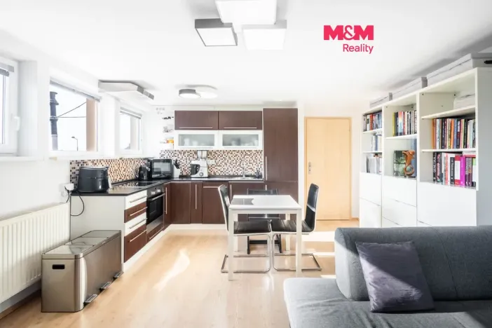 Pronájem bytu 2+kk, Hostivice, Unhošťská, 45 m2