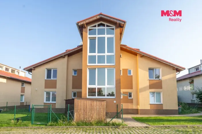 Pronájem bytu 2+kk, Hostivice, Unhošťská, 45 m2