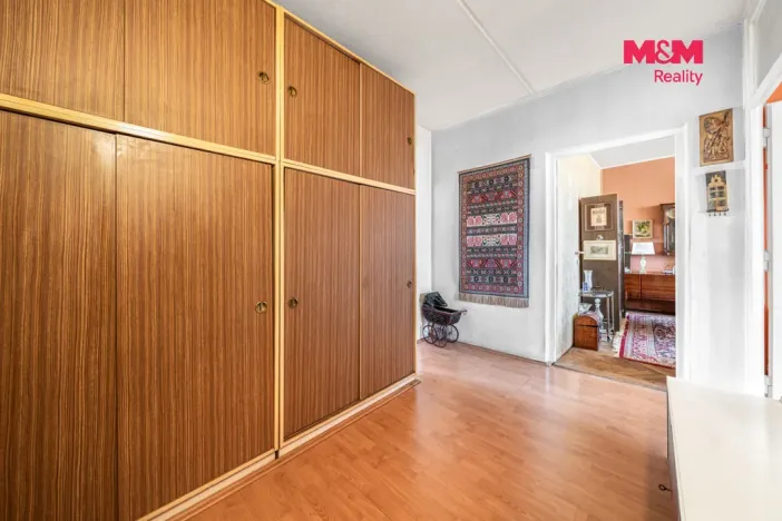 Prodej bytu 2+1, Karlovy Vary - Drahovice, Východní, 60 m2