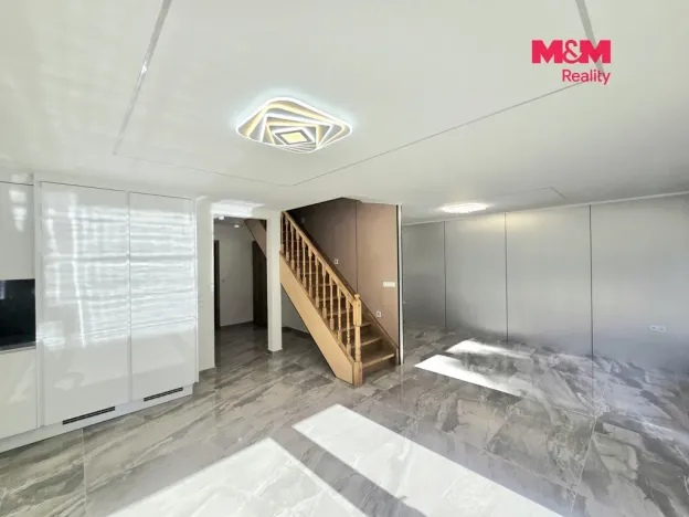 Prodej rodinného domu, Praha - Kyje, Bajgarova, 160 m2