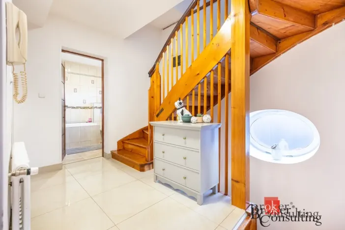 Prodej rodinného domu, Teplice, Nákladní, 265 m2