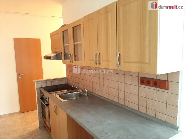 Pronájem bytu 2+1, Ústí nad Labem - Severní Terasa, Werichova, 66 m2