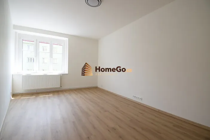 Pronájem bytu 1+kk, Praha - Nusle, Žateckých, 31 m2