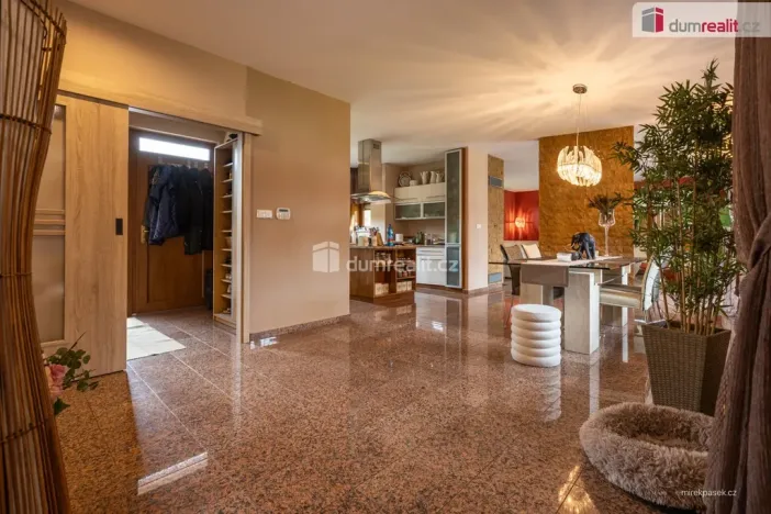 Prodej rodinného domu, Záluží - Kozlovice, 175 m2