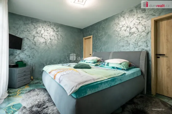 Prodej rodinného domu, Záluží - Kozlovice, 175 m2