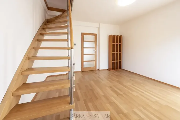 Pronájem bytu 3+kk, Praha - Smíchov, U Malvazinky, 83 m2