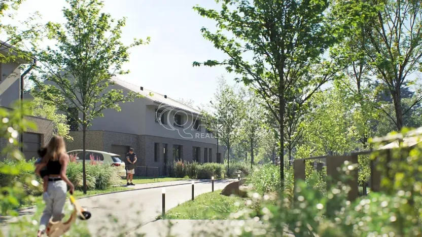 Prodej rodinného domu, Kamenice, Lomená, 156 m2