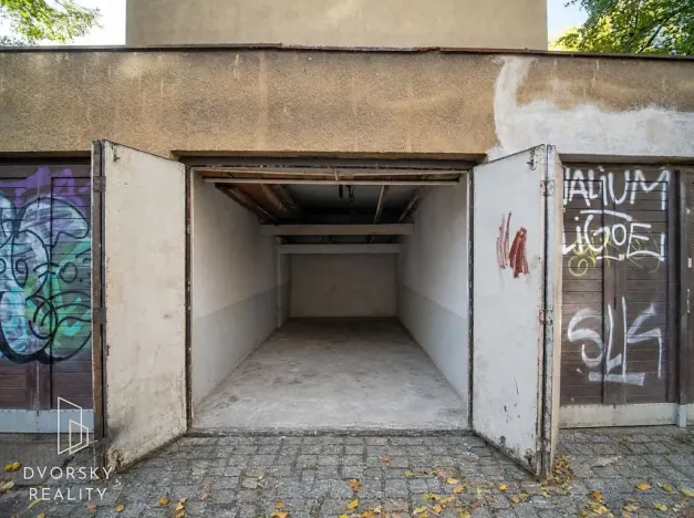 Prodej bytu 3+1, Praha - Vršovice, Novorossijská, 78 m2