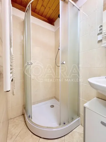 Pronájem bytu 1+kk, Praha - Smíchov, Lidická, 24 m2