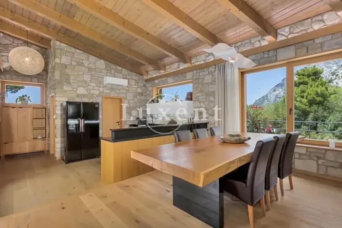Prodej vily, Makarska, Chorvatsko, 208 m2