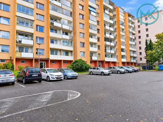 Prodej bytu 2+1, Olomouc - Holice, Náves Svobody, 56 m2