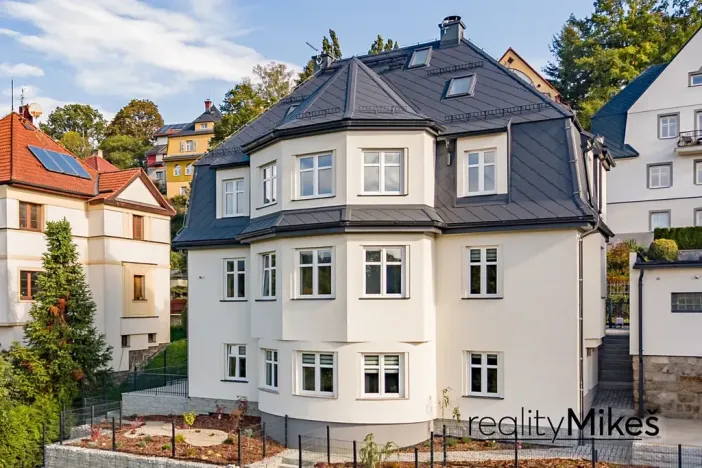 Pronájem bytu 2+kk, Liberec, Šafaříkova, 57 m2