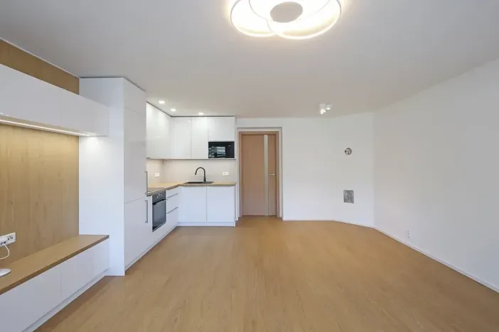 Pronájem bytu 2+kk, Liberec, Šafaříkova, 57 m2
