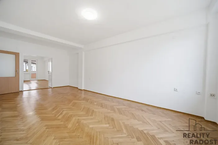 Prodej bytu 3+1, Pardubice, Palackého třída, 107 m2