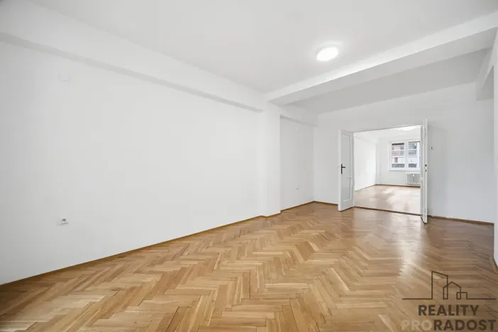 Prodej bytu 3+1, Pardubice, Palackého třída, 107 m2