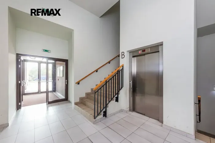 Prodej bytu 2+kk, Praha - Stodůlky, Jeremiášova, 54 m2