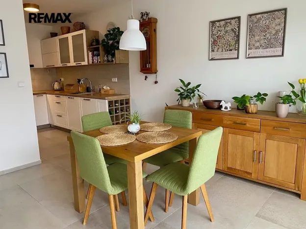 Pronájem rodinného domu, Mukařov, Na Kopci, 103 m2